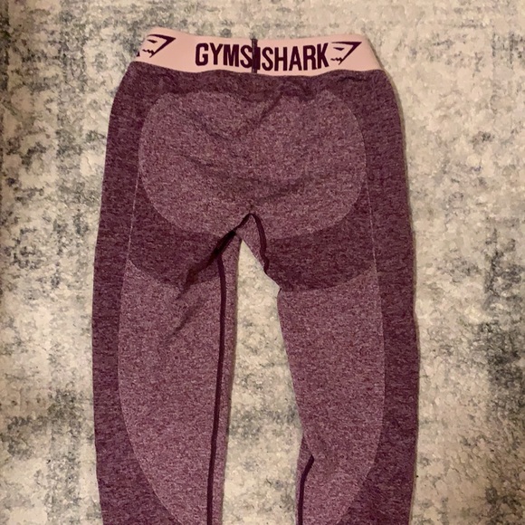 Gym shark leggings - Picture 3 of 4